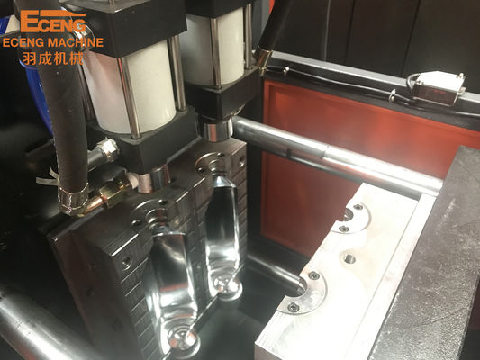 YC-2L-2 2000 Ml সেমি অটো ব্লাভিং মেশিন 3PHASE পিইটি প্লাস্টিকের বোতল জন্য 380V