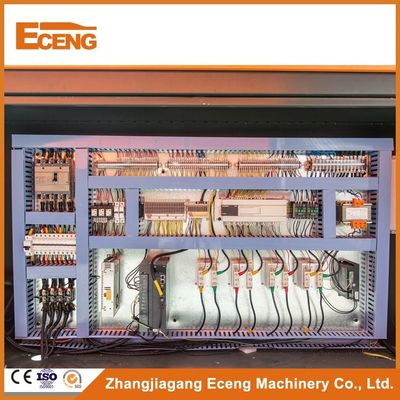 বোতল 2000ml 6 ক্যাভিটি PET ব্লোয়িং মেশিন 8000 Pcs/Hr Eceng