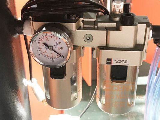 16KW সেমি অটো বোতল ব্লোয়িং মেশিন 200ml 500ml 1 লিটার ব্লো মোল্ডিং